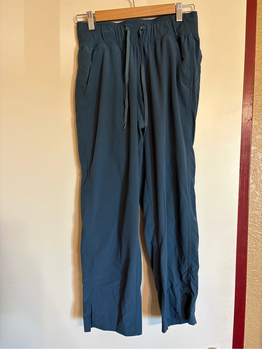 Champion Capri Pants
